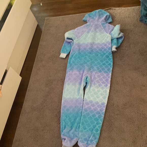 This is a more than magic onesie that is fluffy and super comfortable! - Picture 2 of 2